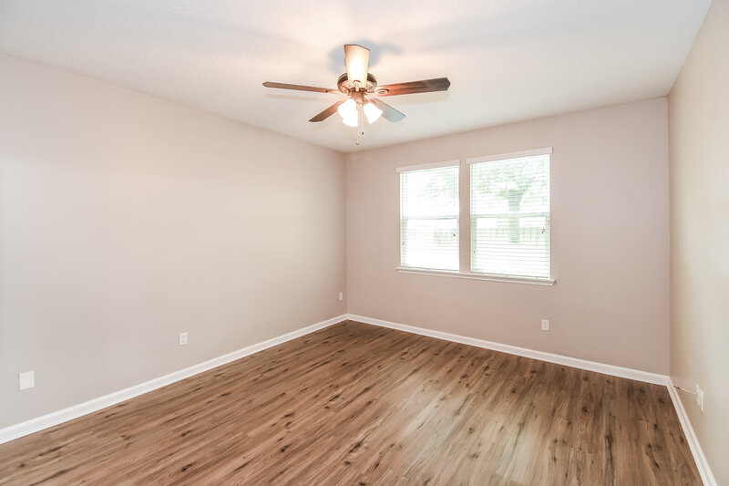 1,860/Mo, 11769 Lake Bend Circle Jacksonville, FL 32218 Main Bedroom View
