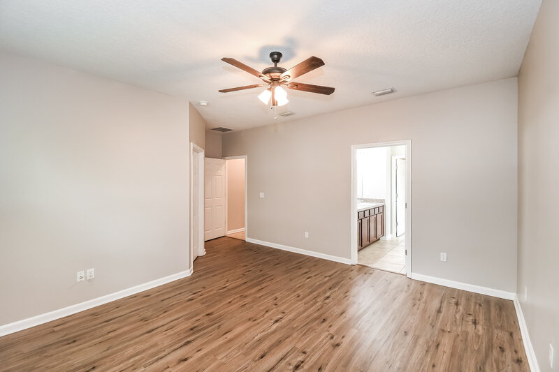 1,860/Mo, 11769 Lake Bend Circle Jacksonville, FL 32218 Main Bedroom View 2