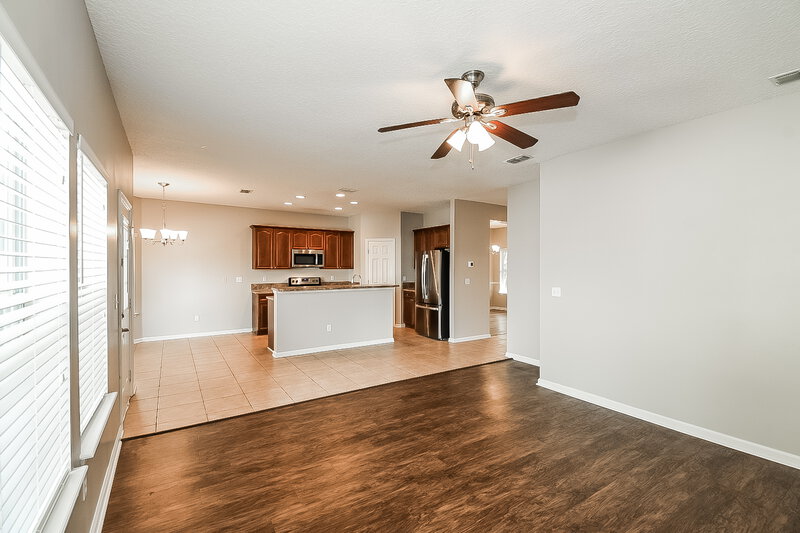 2,315/Mo, 6299 Devonhurst Dr Jacksonville, FL 32258 Living Room View 2