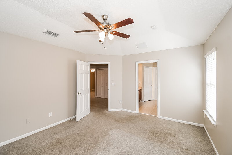 2,315/Mo, 6299 Devonhurst Dr Jacksonville, FL 32258 Main Bedroom View 2