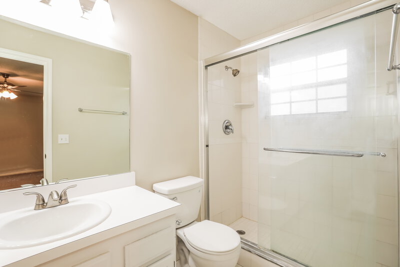 2,095/Mo, 4536 Arch Creek Dr S Jacksonville, FL 32257 Bathroom View