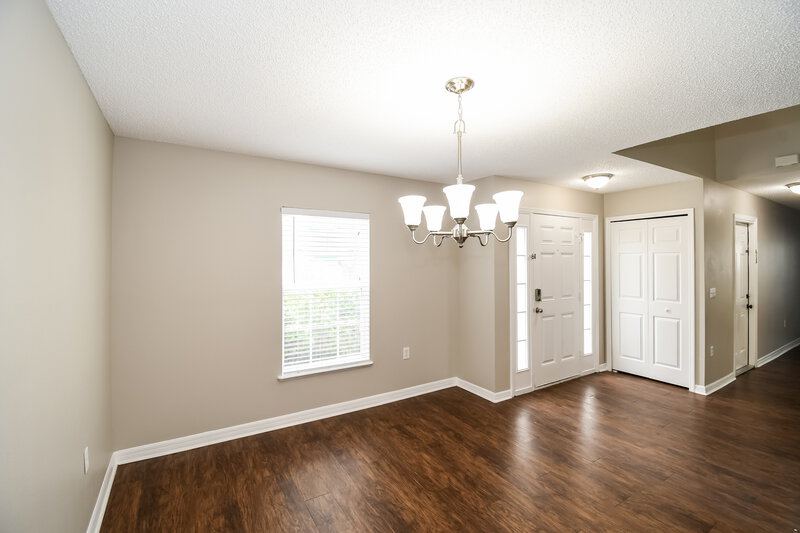 2,190/Mo, 3017 Sunset Ridge Dr Middleburg, FL 32068 Dining Room View