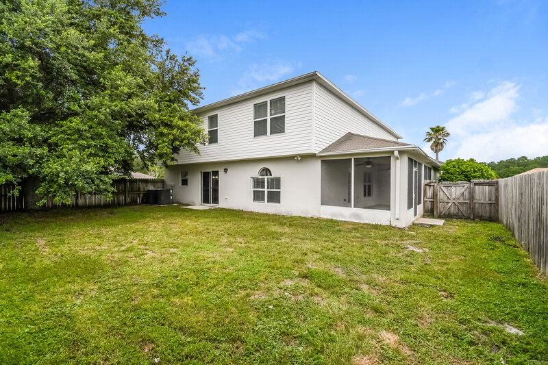 2,190/Mo, 3017 Sunset Ridge Dr Middleburg, FL 32068 Rear View 2