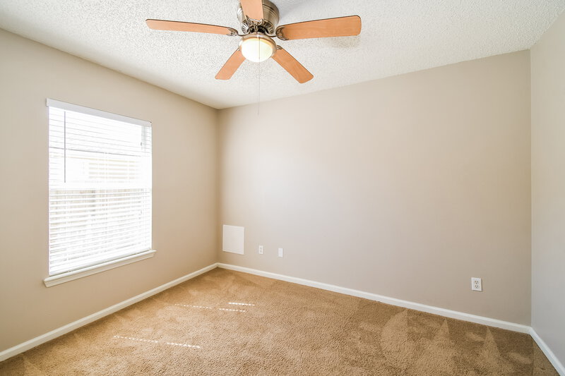 2,160/Mo, 7533 International Village Dr Jacksonville, FL 32277 Bedroom View