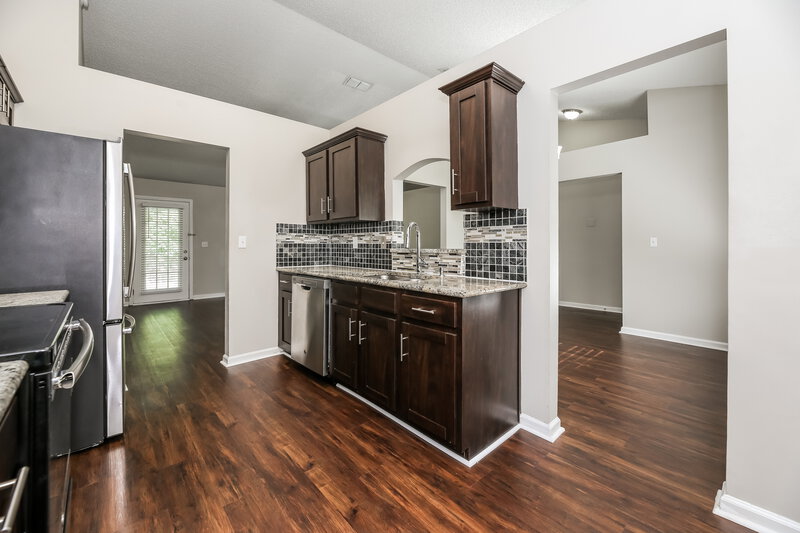 1,875/Mo, 2985 Waters View Cir Orange Park, FL 32073 Kitchen View 2