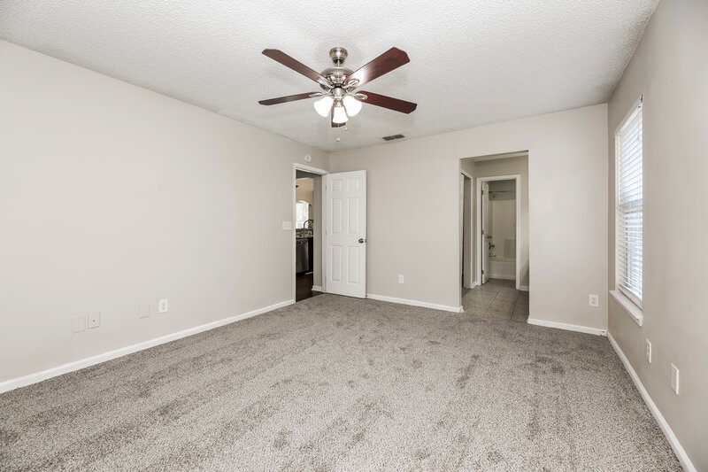 1,875/Mo, 2985 Waters View Cir Orange Park, FL 32073 Main Bedroom View 2