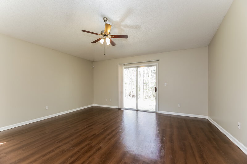 1,995/Mo, 9057 Fallsmill Dr Jacksonville, FL 32244 Living Room View