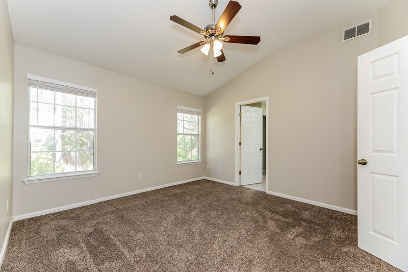 1,995/Mo, 9057 Fallsmill Dr Jacksonville, FL 32244 Main Bedroom View 2