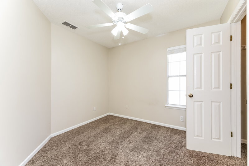 1,995/Mo, 9057 Fallsmill Dr Jacksonville, FL 32244 Bedroom View 3
