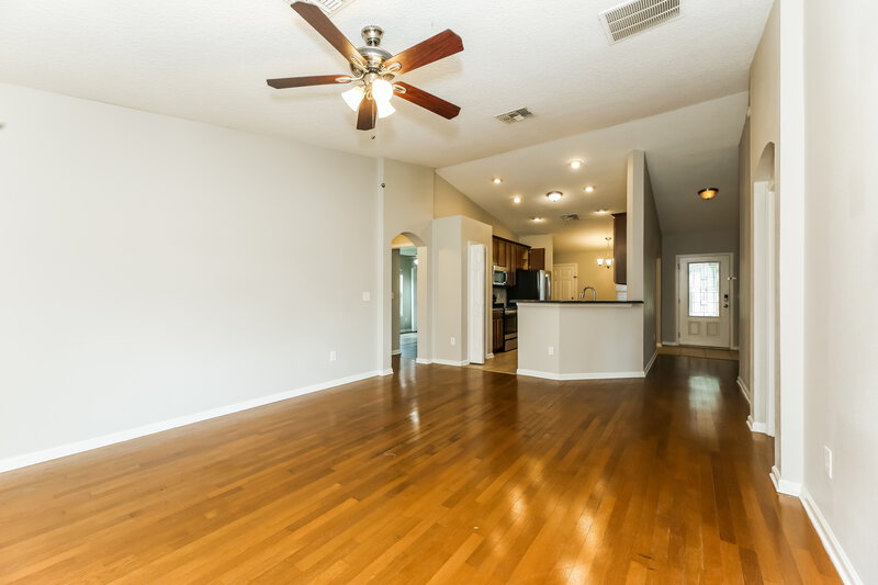 1,845/Mo, 16247 Magnolia Grove Way Jacksonville, FL 32218 Living Room View 2