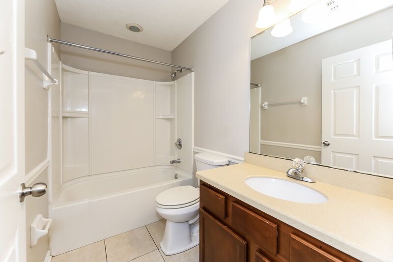 1,845/Mo, 16247 Magnolia Grove Way Jacksonville, FL 32218 Bathroom View