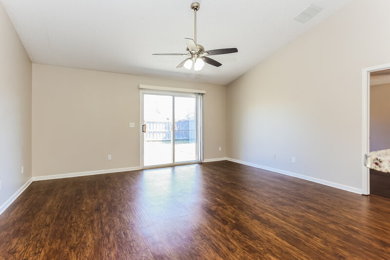 1,720/Mo, 4126 Weathered Pine Ct Middleburg, FL 32068 Living Room View