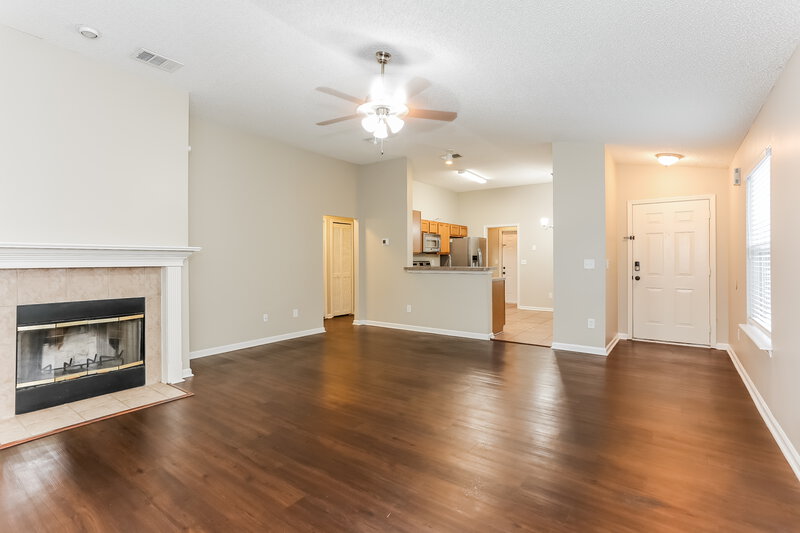 1,930/Mo, 1880 Pineta Cove Drive Middleburg, FL 32068 Living Room View