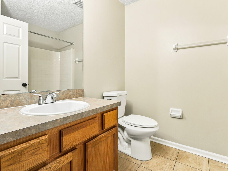 1,895/Mo, 1880 Pineta Cove Drive Middleburg, FL 32068 Bathroom View