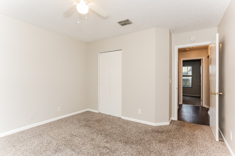 1,560/Mo, 4220 Penney Kamp Rd Jacksonville, FL 32218 Bedroom View 2