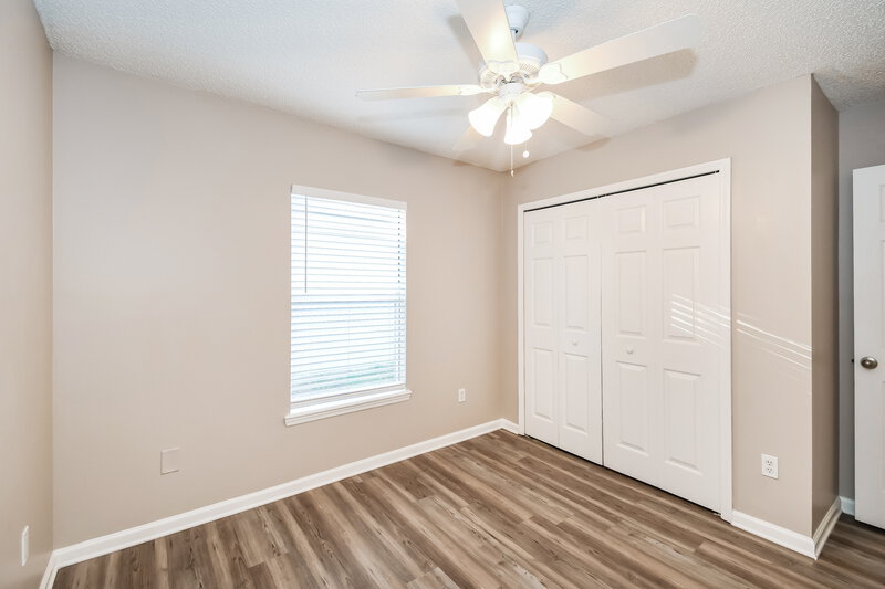 1,890/Mo, 9366 Daniels Mill Dr Jacksonville, FL 32244 Bedroom View