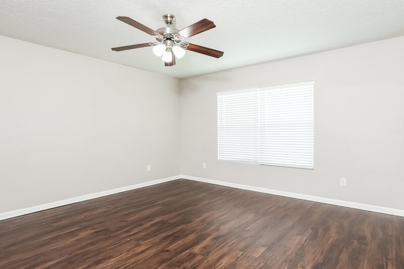 1,960/Mo, 3800 Falcon Crest Dr Green Cove Springs, FL 32043 Main Bedroom View