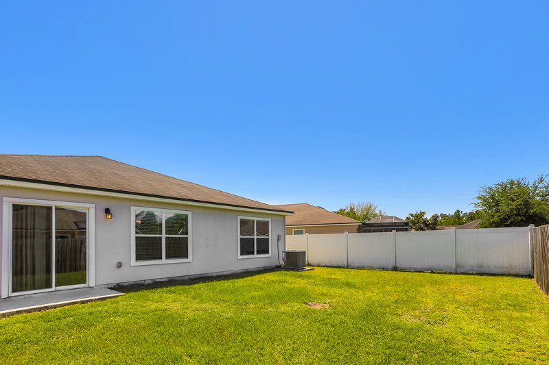 2,215/Mo, 3800 Falcon Crest Dr Green Cove Springs, FL 32043 Exterior View