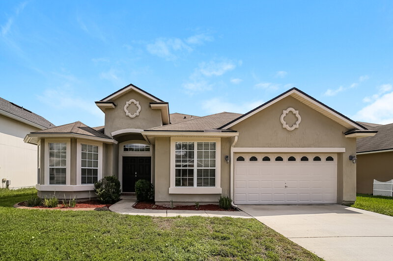 2,110/Mo, 3708 Southbank Cir Green Cove Springs, FL 32043 External View