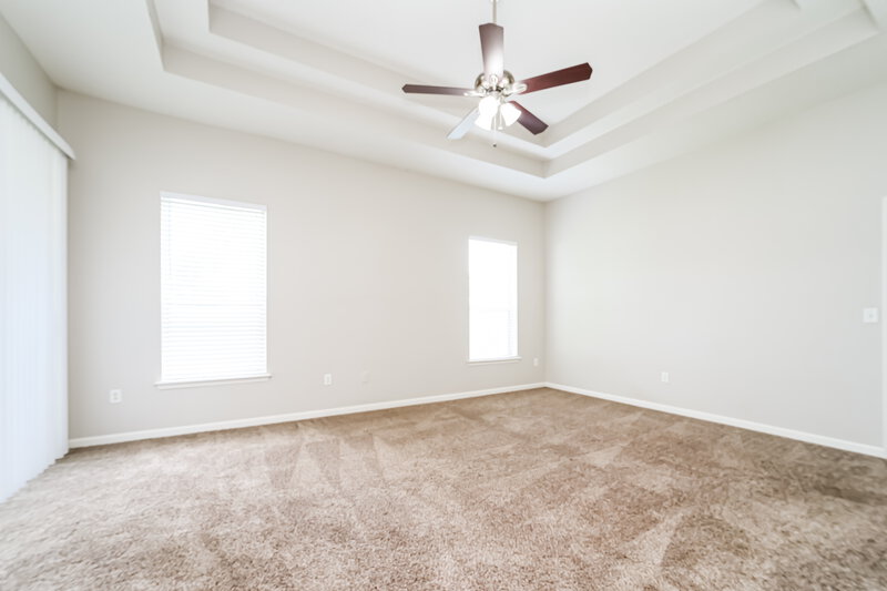 2,110/Mo, 3708 Southbank Cir Green Cove Springs, FL 32043 Main Bedroom View