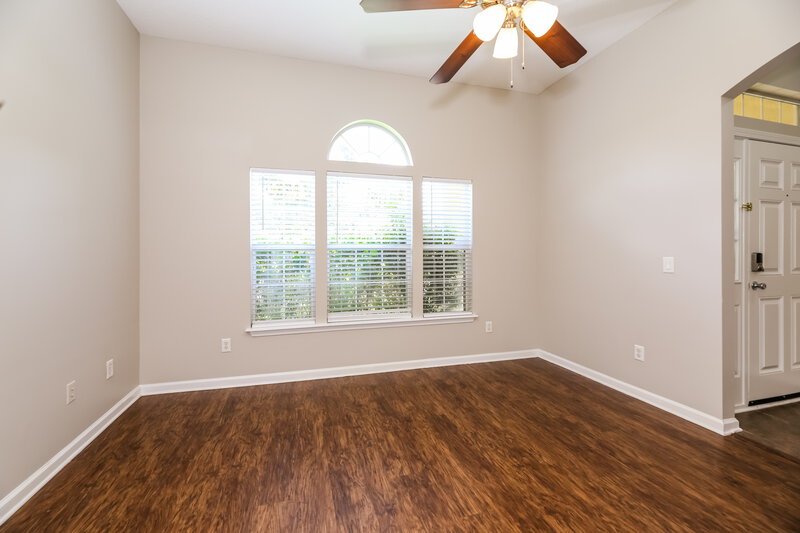 2,165/Mo, 741 Indigo Run Dr Jacksonville, FL 32218 Dining Room View