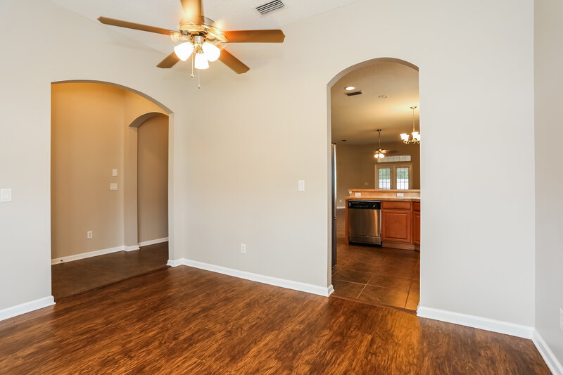 2,900/Mo, 741 Indigo Run Dr Jacksonville, FL 32218 Dining Room View 2