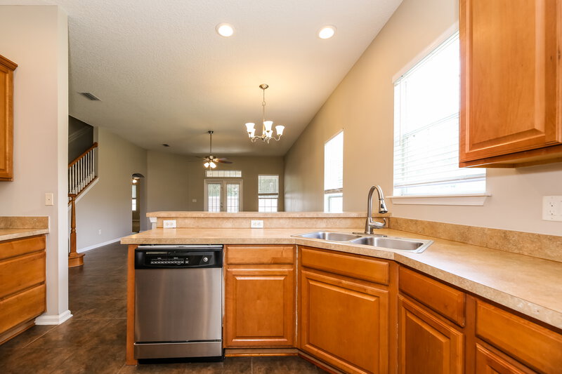 2,165/Mo, 741 Indigo Run Dr Jacksonville, FL 32218 Kitchen View