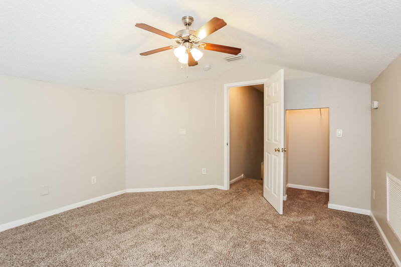 2,900/Mo, 741 Indigo Run Dr Jacksonville, FL 32218 Bedroom View