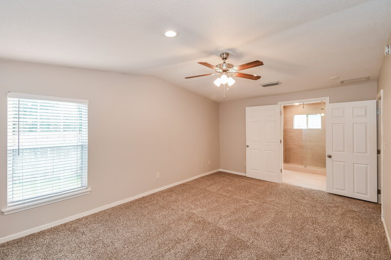 2,235/Mo, 8109 Grampell Dr Jacksonville, FL 32221 Main Bedroom View 2
