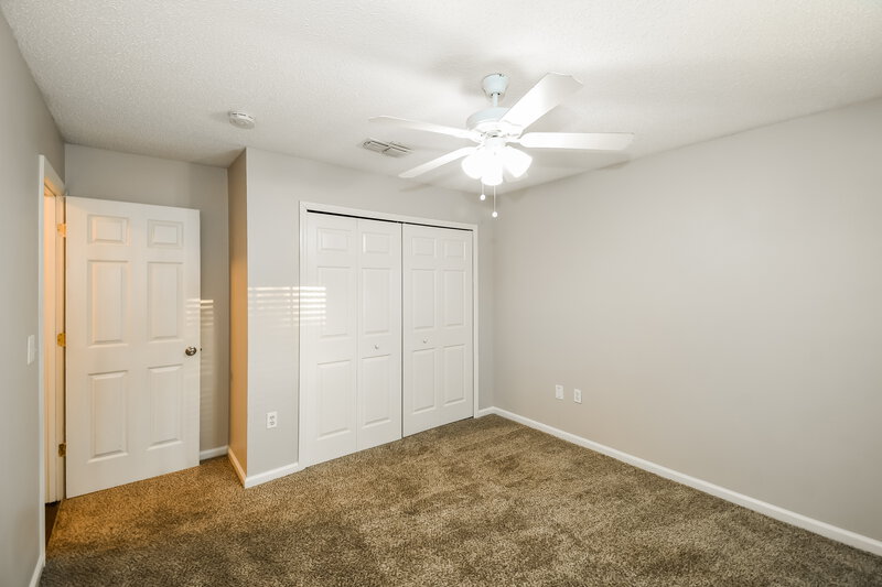 2,200/Mo, 2025 Hunters Trace Cir Middleburg, FL 32068 Bedroom View 2