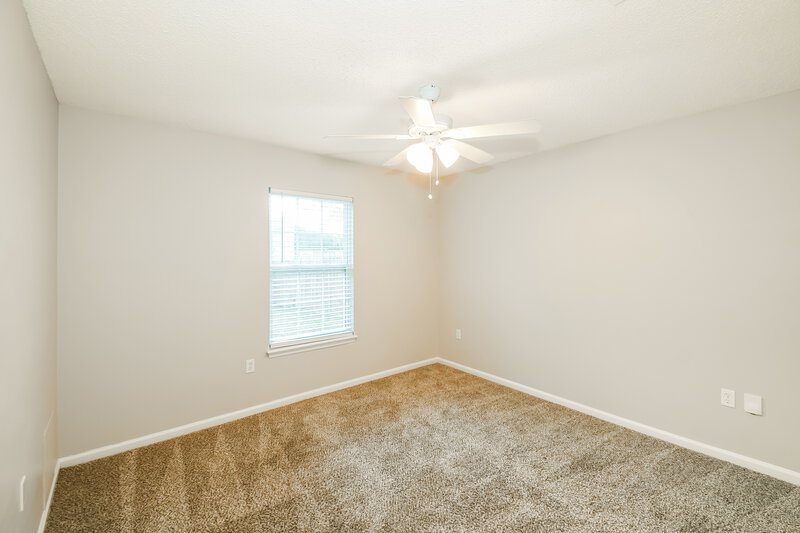 2,200/Mo, 2025 Hunters Trace Cir Middleburg, FL 32068 Bedroom View 3