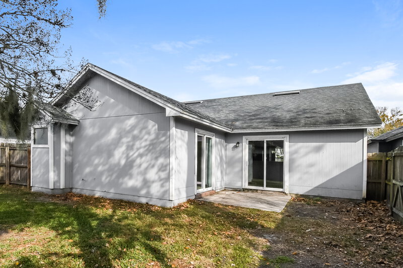 1,720/Mo, 2018 Cardiff Ln Middleburg, FL 32068 Rear View