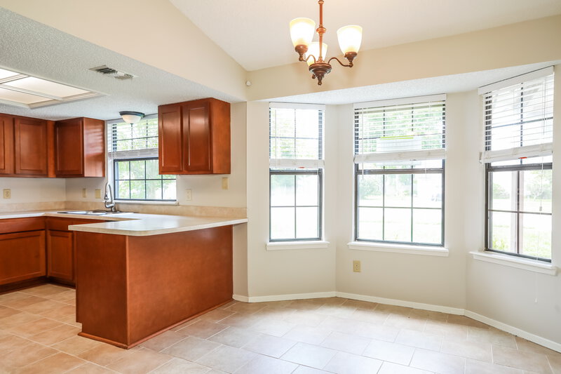 1,880/Mo, 3759 Lumberjack Way Jacksonville, FL 32223 Dining Room View