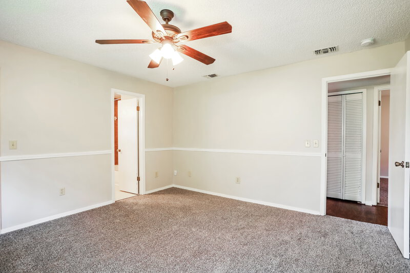 1,880/Mo, 3759 Lumberjack Way Jacksonville, FL 32223 Main Bedroom View 2