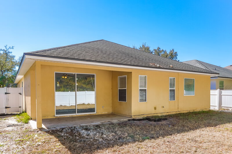 2,050/Mo, 3092 Litchfield Dr Orange Park, FL 32065 Rear View
