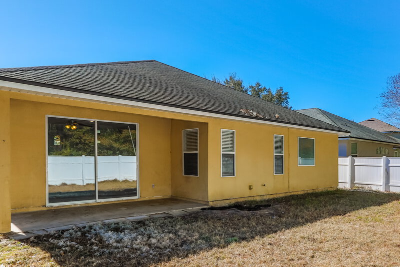 2,050/Mo, 3092 Litchfield Dr Orange Park, FL 32065 Rear View 2