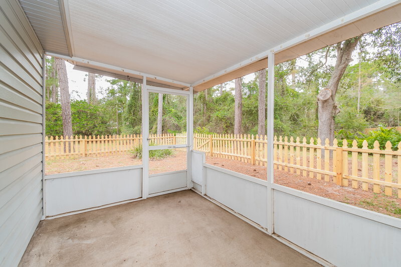 2,520/Mo, 9122 Smoketree Dr Jacksonville, FL 32244 Sunroom View