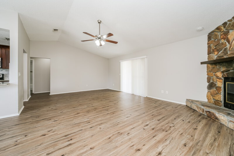 1,865/Mo, 593 Benjamin Harrison St Orange Park, FL 32073 Living Room View