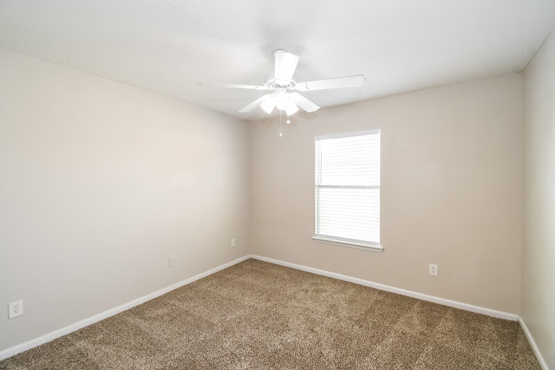 1,700/Mo, 1236 Loquat Ct Green Cove Springs, FL 32043 Main Bedroom View 2