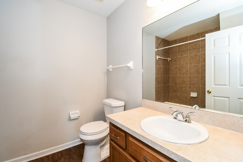 1,700/Mo, 1236 Loquat Ct Green Cove Springs, FL 32043 Bathroom View