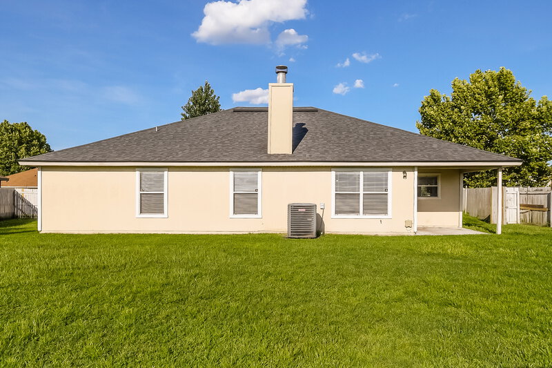 1,700/Mo, 1236 Loquat Ct Green Cove Springs, FL 32043 Rear View