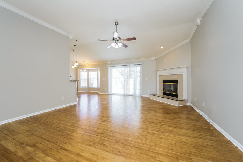 2,190/Mo, 419 Cottage Cove Ct Orange Park, FL 32073 Living Room View