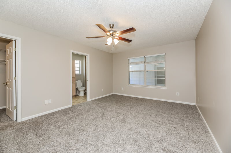 2,280/Mo, 11309 Finchley Ln Jacksonville, FL 32223 Main Bedroom View