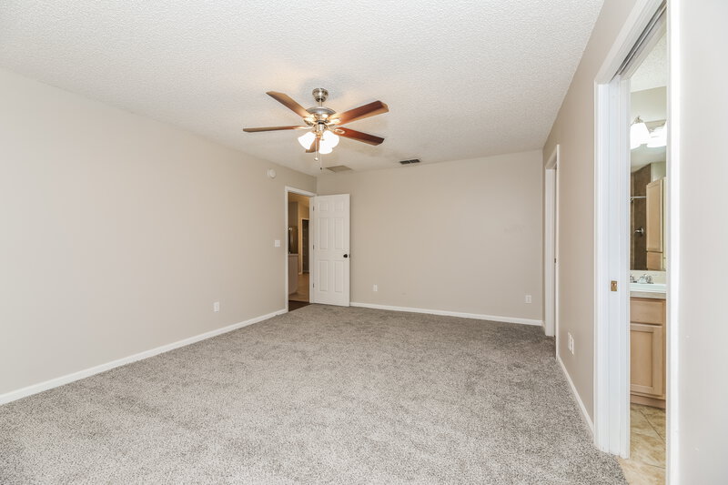 2,280/Mo, 11309 Finchley Ln Jacksonville, FL 32223 Main Bedroom View 2