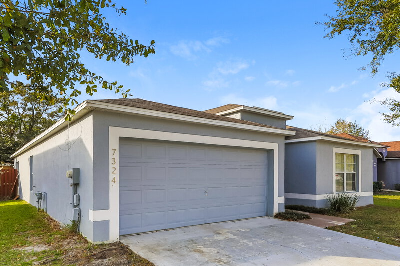 1,910/Mo, 7324 Spring Hill Rd Jacksonville, FL 32244 Front View