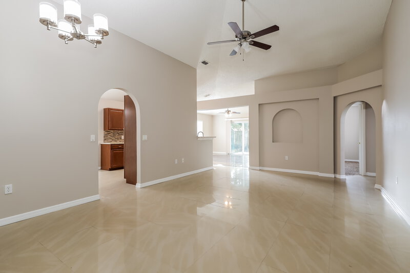 1,910/Mo, 7324 Spring Hill Rd Jacksonville, FL 32244 Living Room View 2