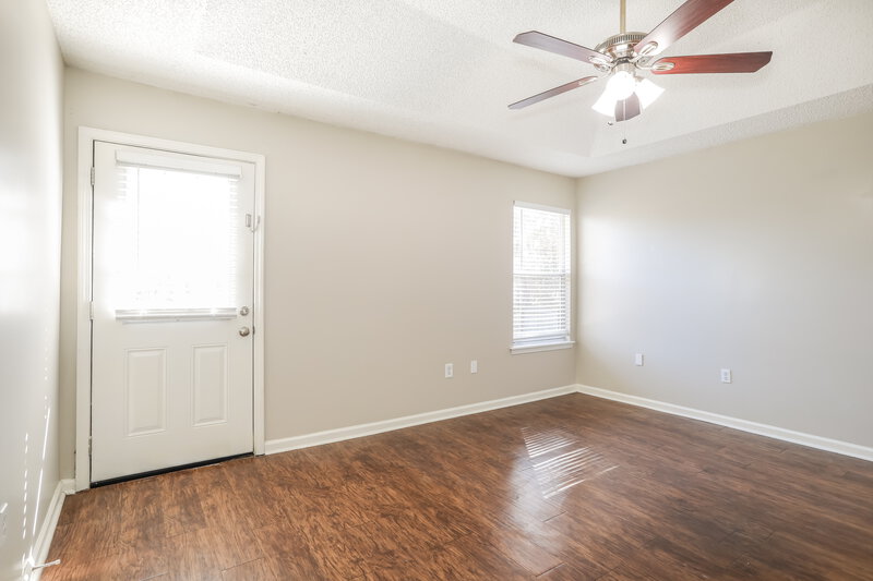 1,760/Mo, 2672 Secret Harbor Dr Orange Park, FL 32065 Main Bedroom View