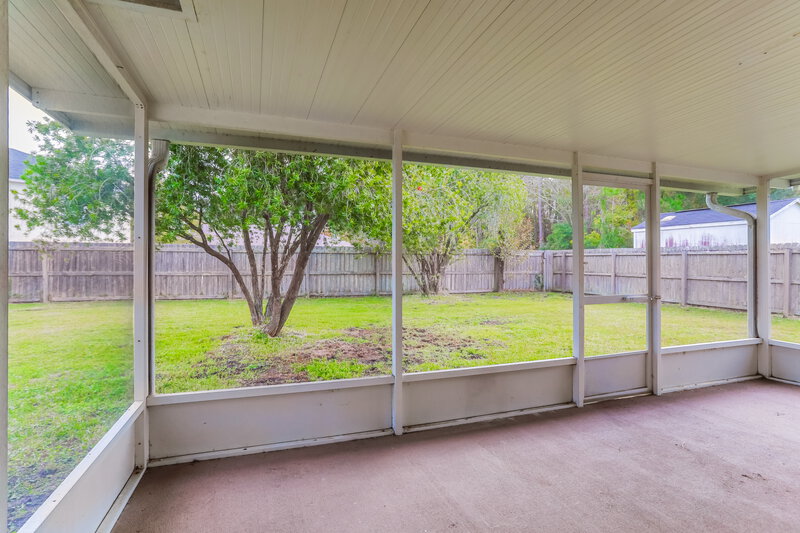 1,690/Mo, 2081 Frogmore Dr Middleburg, FL 32068 Sun Room View