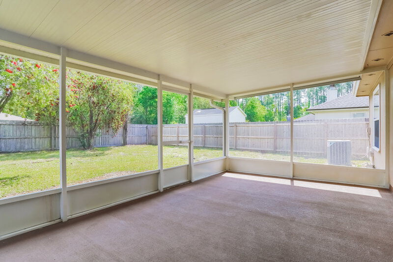 2,060/Mo, 2081 Frogmore Dr Middleburg, FL 32068 Sun Room View