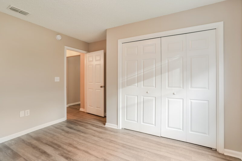 1,690/Mo, 2081 Frogmore Dr Middleburg, FL 32068 Bedroom View